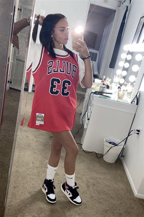 basketball jersey outfit tumblr.